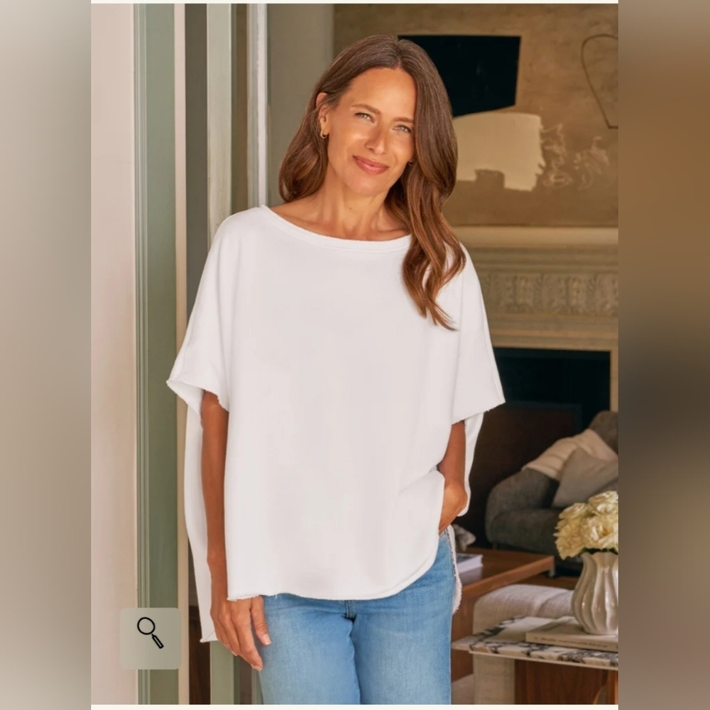Frank & Eileen Olive OS White Pullover Minimalist Sweatshirt